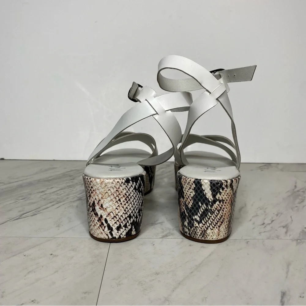 Matisse Sure Thing Platform Strappy Snake Leather Sandal 9M